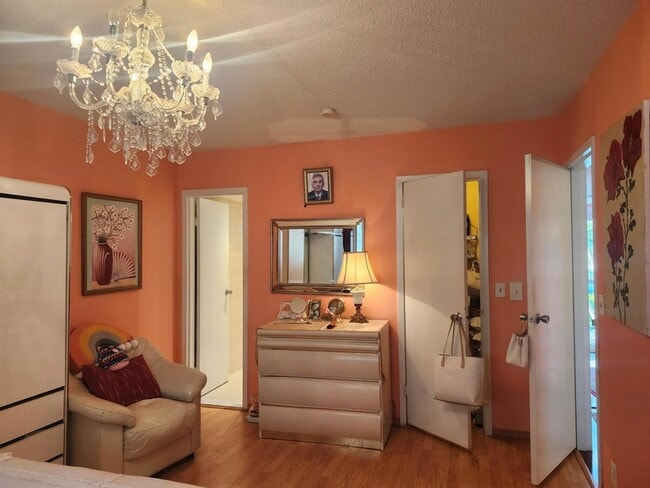 Photo - 2400 NE 1st Ln Unit 2060