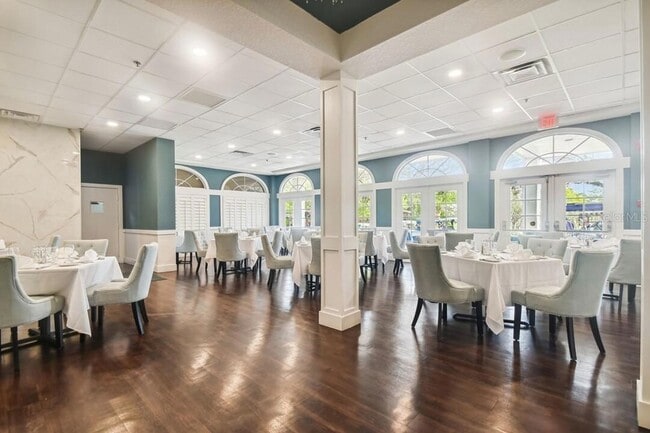 Photo - 9104 Wade St