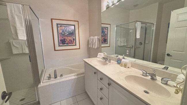 Photo - 8160 Carnoustie Pl Unit SI ID1586044P