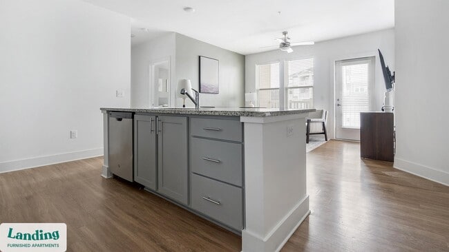 Building Photo - 5209 Craftsman Dr Unit 500-401.1411708