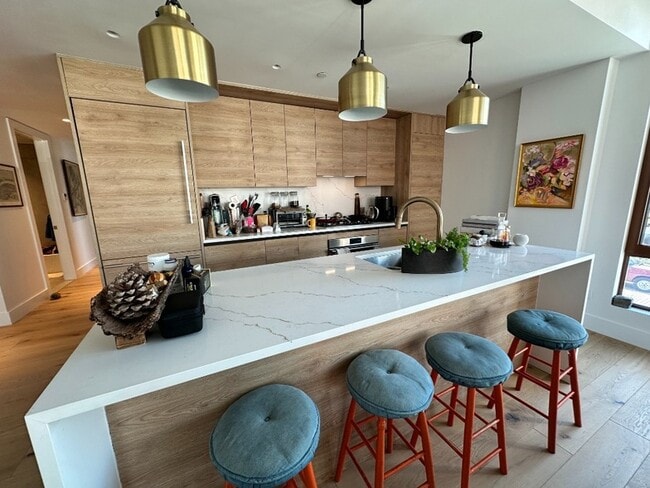 Photo - 189 Conover St Unit 2A