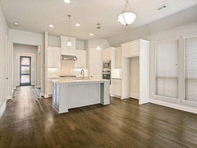 Photo - 4521 Tall Knight Ln