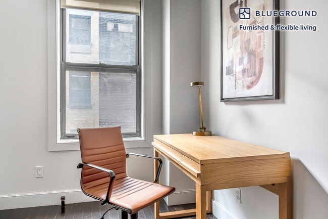 Photo - 15 W 55th St Unit FL5-ID1388