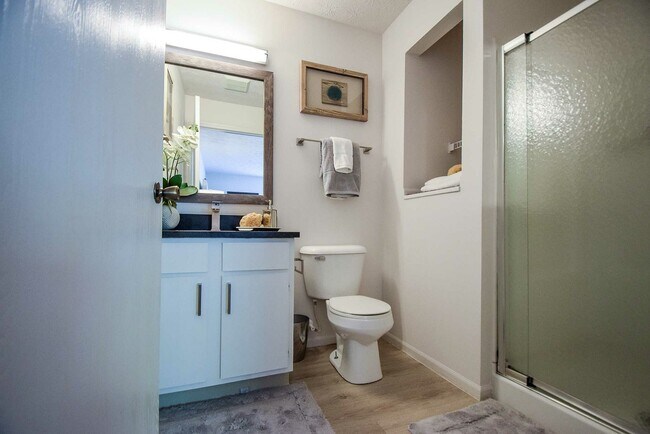 Enclave at Albany Park - 16 - Enclave at Albany Park