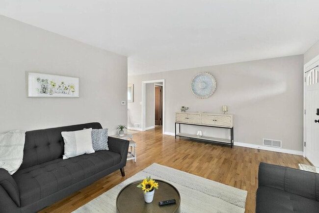 Photo - 4506 N Ferdinand St Unit ID1296618P