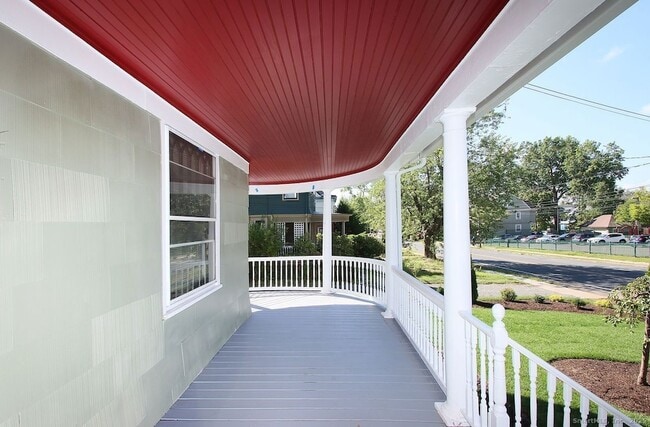 Photo - 62 Whitney St