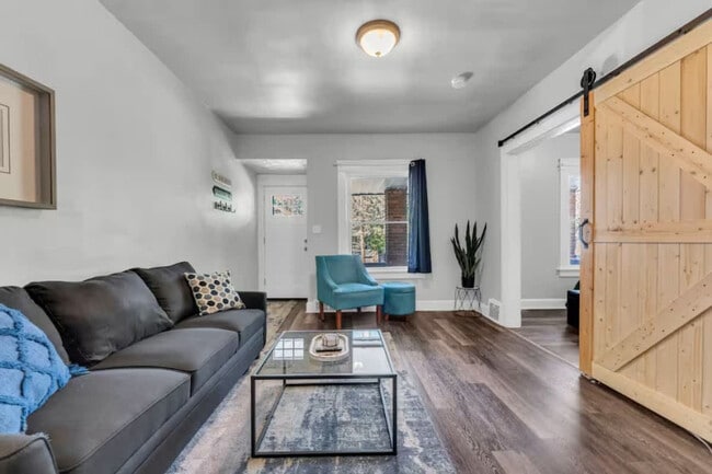 Photo - 1817 Mayview Ave Unit SI ID1496054P