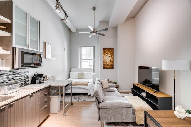 Building Photo - 309 Vine St Unit ID1292416P