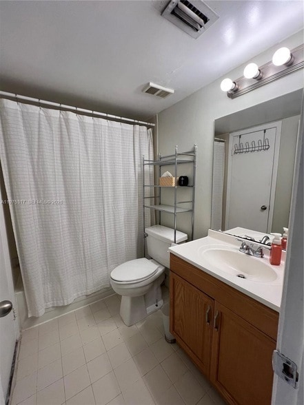 Photo - 8580 SW 212th St Unit 304