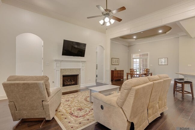 Photo - 100 Flora Springs Dr