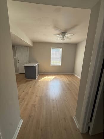 Photo - Colonial Square