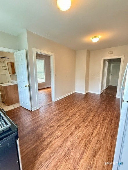 Photo - 384 Gregory St