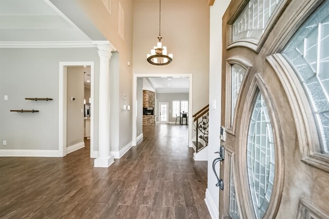 Photo - 9660 Fairdale Ln