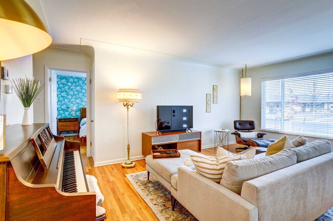 Building Photo - 3233 Ivy St Unit SI ID1545838P