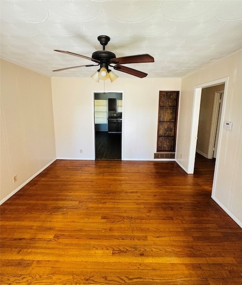 Photo - 1719 Andrew St