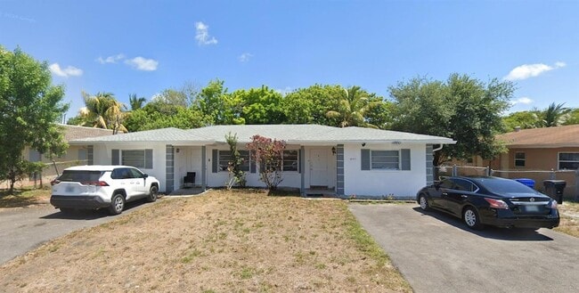 Building Photo - 1490 NW 20th St