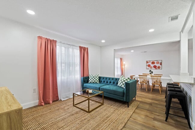 Photo - 2405 Peach Dr Unit SI ID1578514P