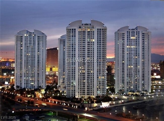 Building Photo - 2857 Paradise Rd Unit 1604