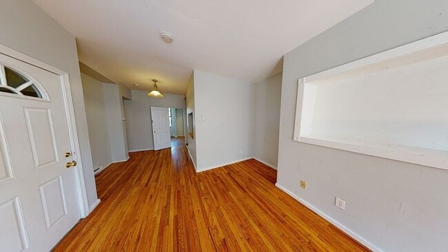 Photo - 2 Moreland St Unit 1