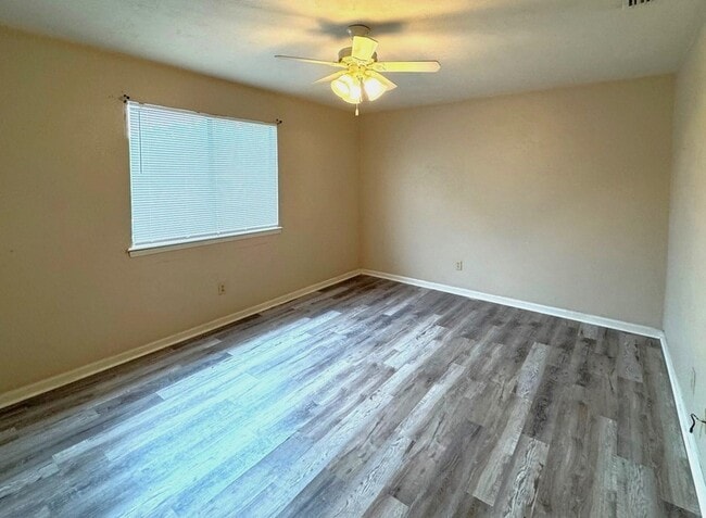Photo - 1490 Willow Bend Way Unit D