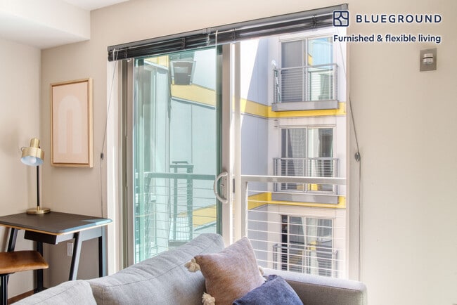 Photo - 1525 Harvard Ave