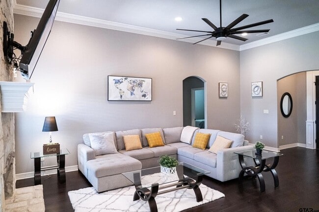 Photo - 7352 Kingsport Ln