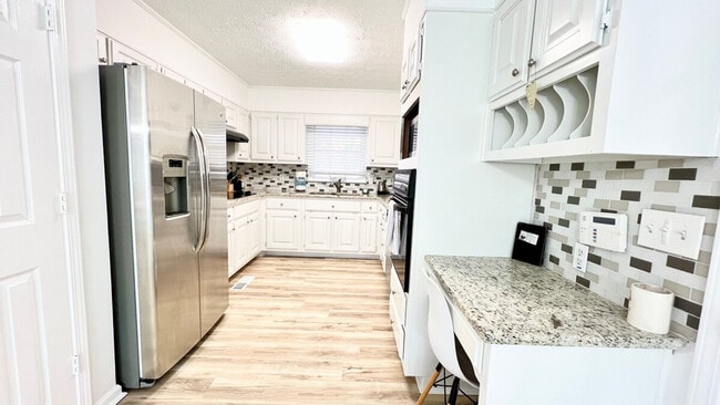 Photo - 1880 Braselton Hwy Unit ID1254418P