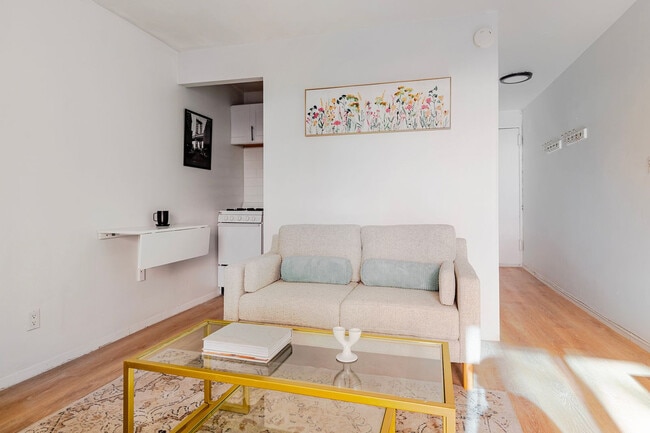 Photo - 328 W 11th St Unit FL2-ID1050881P