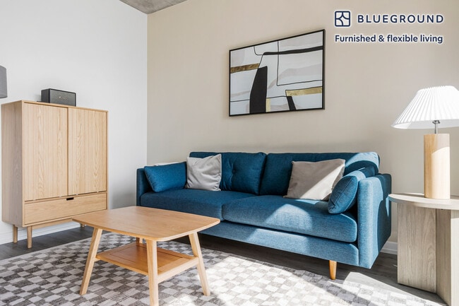 Photo - 460 W Chicago Ave Unit FL15-ID1351