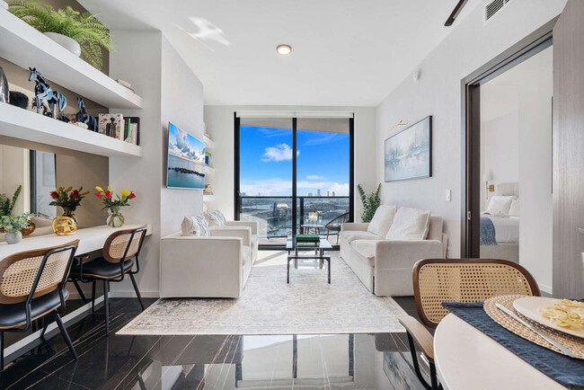 Photo - 398 NE 5th St Unit SI ID1243873P