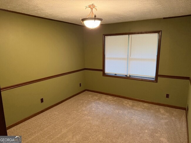 Photo - 5254 Deer Run Dr SW