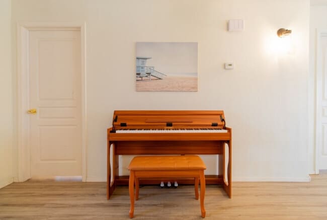 Building Photo - 1550 N Desert Willow St Unit ID1310564P