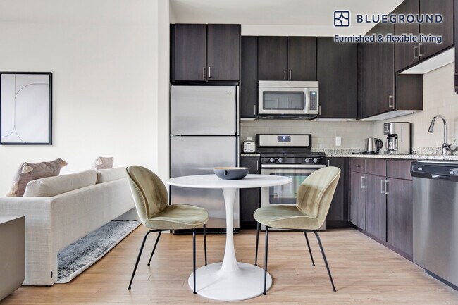 Photo - 333 Great River Rd Unit FL3-ID534