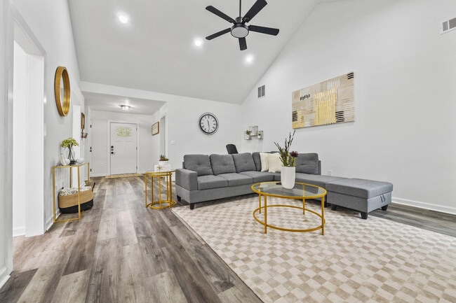 Building Photo - 2322 Red Rose Ln Unit SI ID1609594P