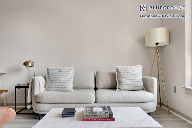 Photo - 505 18th St S Unit FL7-ID1171