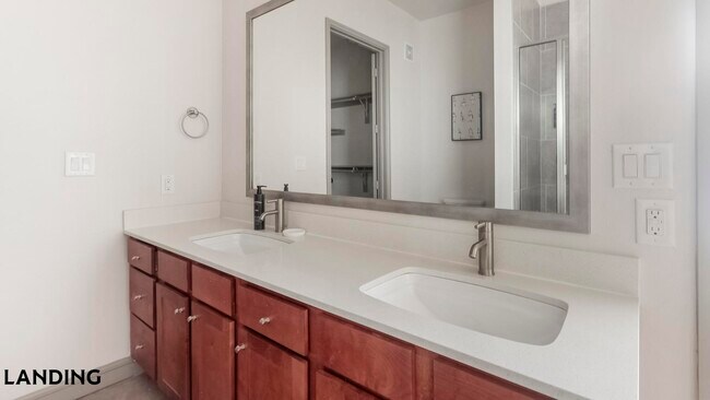 Photo - 1711 Caroline St Unit 412