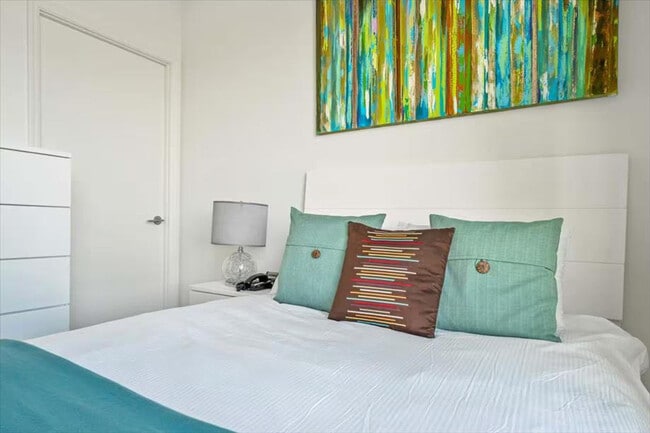 Photo - 57 Bank St Unit ID1040038P