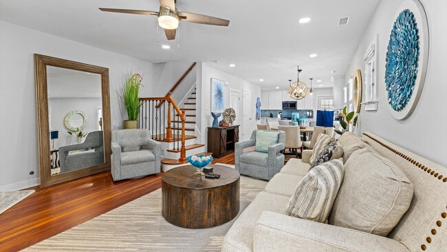 Photo - 710 Battersea Rd Unit ID1309016P