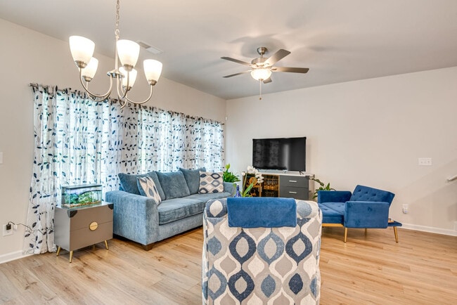 Building Photo - 4252 Notting Hill Dr SW Unit SI ID1580225P