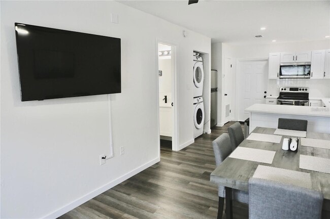 Photo - 3308 SW 26 Way