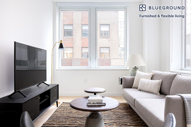 Building Photo - 20 Broad St Unit FL21-ID540