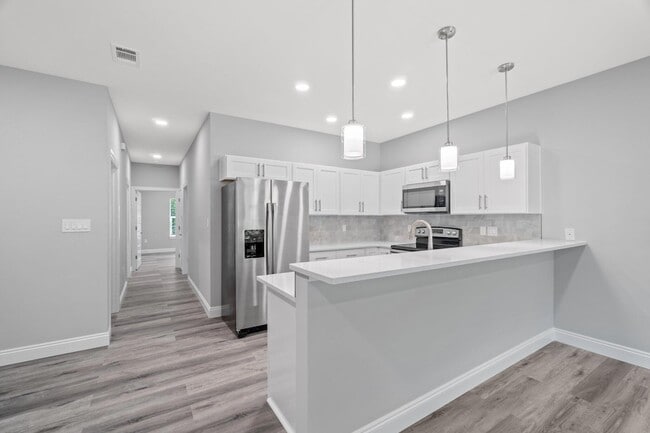 Building Photo - 108 Don Bishop Rd Unit 6-3