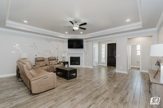 Photo - 1904 Lumina Dr