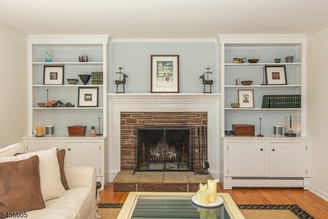 Photo - 237 Morris Ave