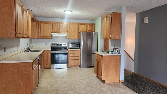 Photo - 779 9th St SE