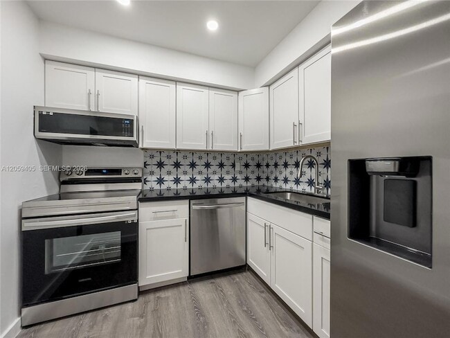 Photo - 17570 Atlantic Blvd Unit 210