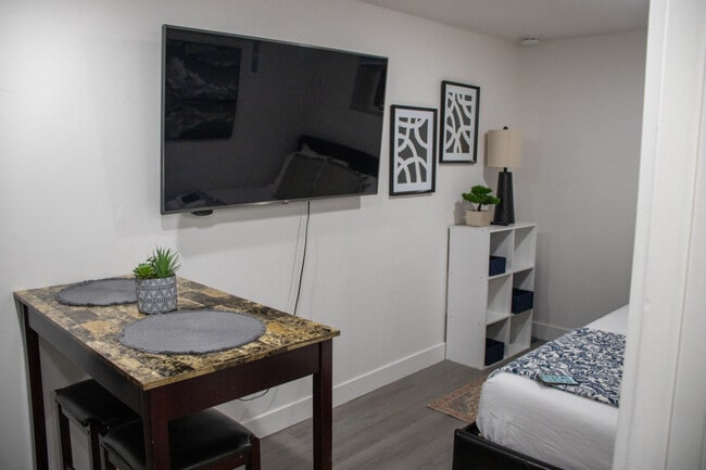 Building Photo - 1219 W 500 S Unit ID1249839P