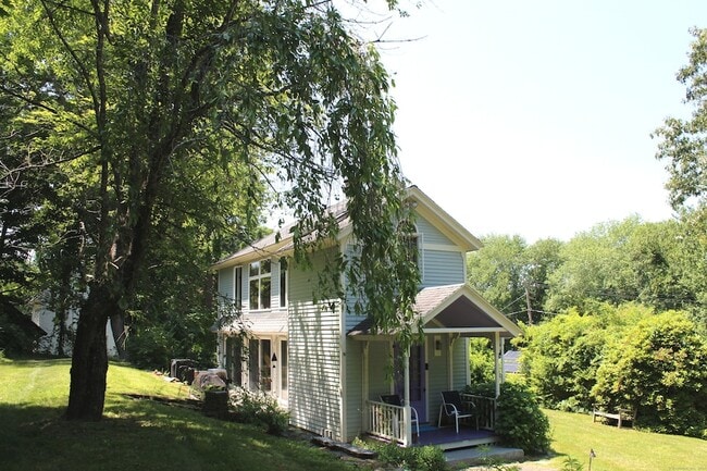 Photo - 55 Liberty St