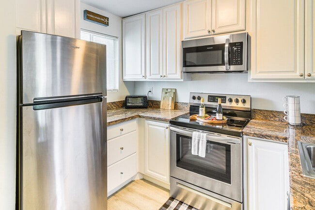 Photo - 9860 Leeward Ave Unit SI ID1307094P