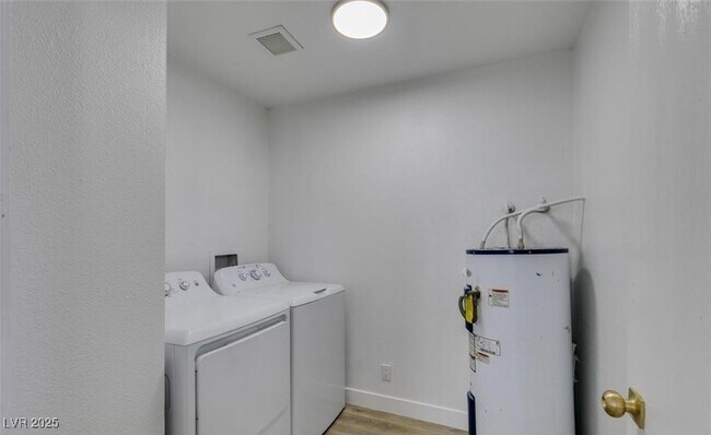 Photo - 6932 Kilgore Dr Unit D